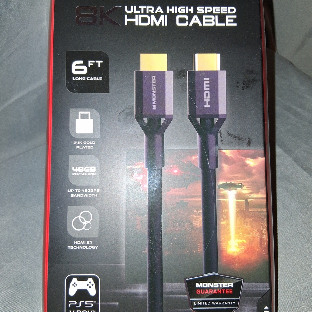 8K Ultra High Speed HDMI Cable - Black and Gold